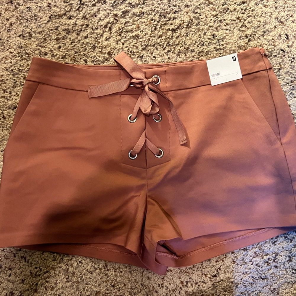 Mid rise express shorts